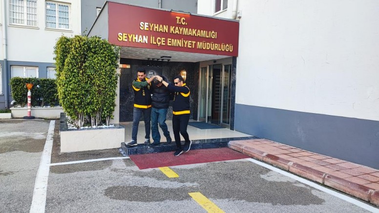 Öğretmene saldıran suç makinesi veli yakalandı