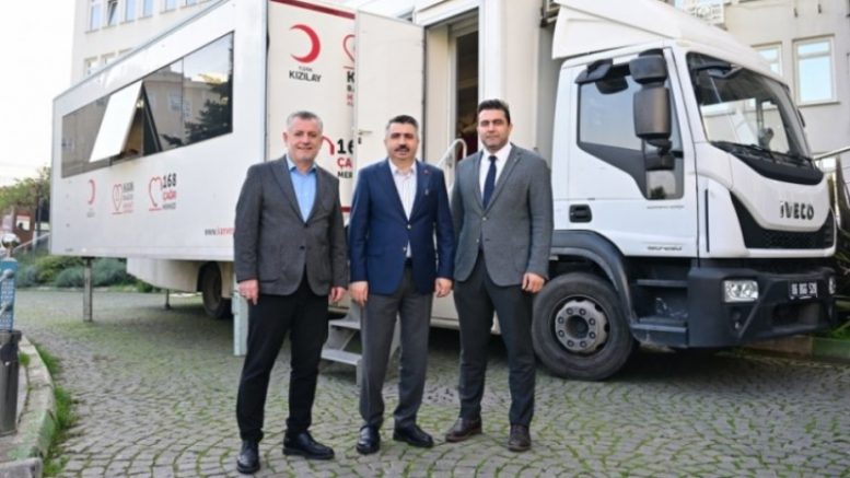 Oktay Yılmaz; Kızılay'ın her zaman yanındayız