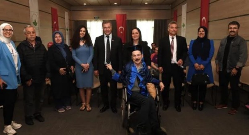 Okuma aşkı böyle bir şey...Bursalı Fırat örnek oldu