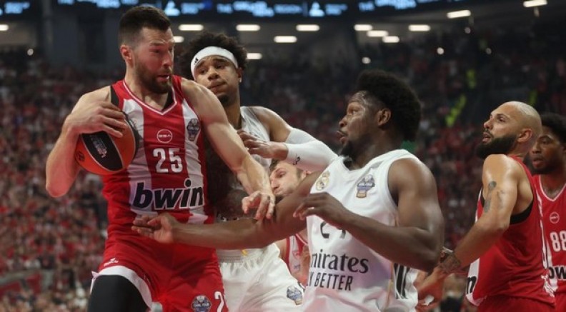 Olympiakos, 4. kez Euroleague şampiyonu