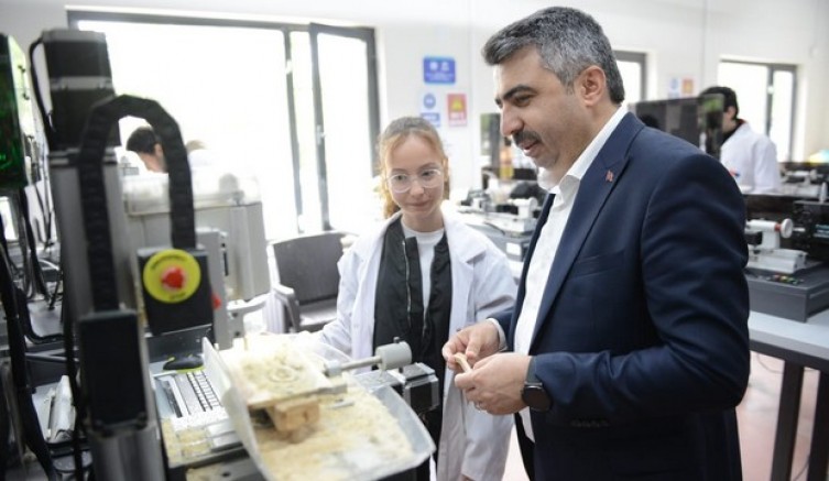 Önce eğitim sonra iş