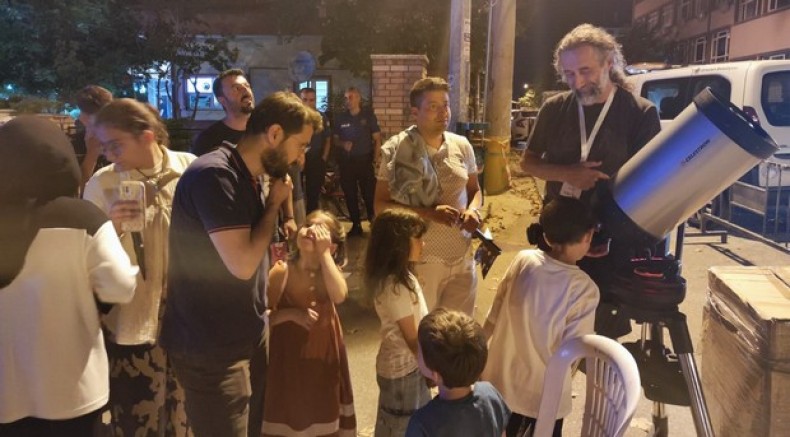 Orhaneli'de MobilFest ile bilim dolu gece