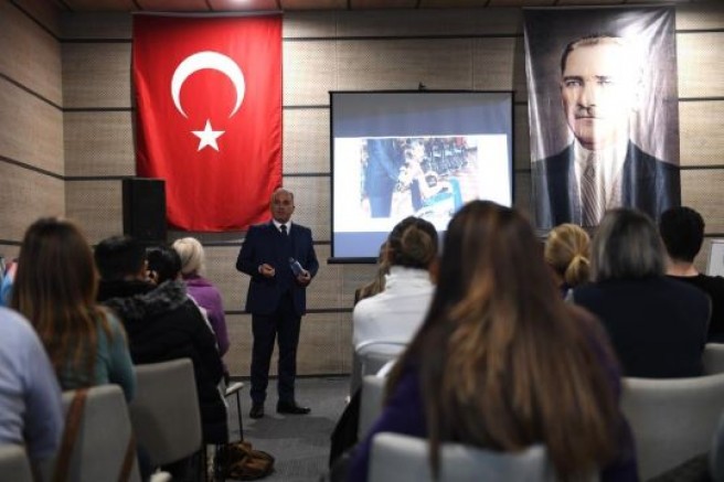 Osmangazi Belediyesi, engelli bireyler ve ailelerini bilgilendirdi