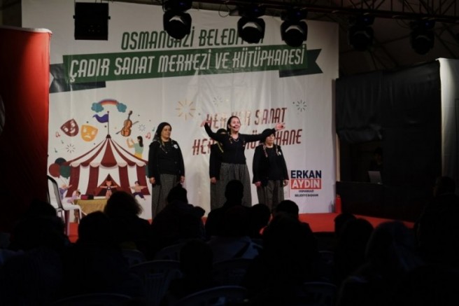 Osmangazi'de yarıyıl şenlik zamanı şimdi Altınova Mahallesi'nde