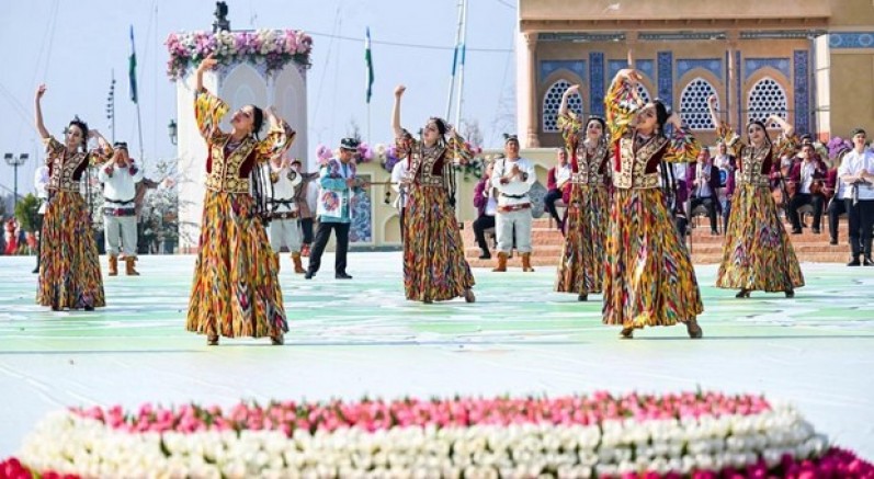Özbekistan'da Nevruz coşkusu