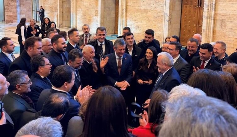 Özel'den Nilüfer ve Bursa teşkilatına mesaj