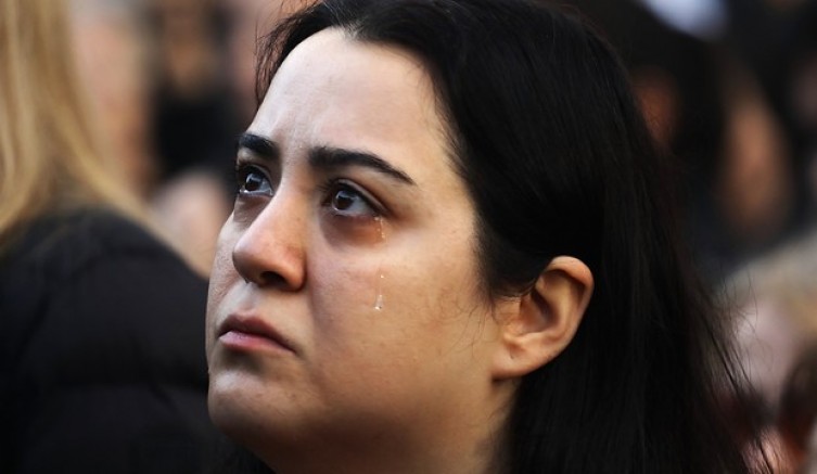 Özlem ve minnetle anıyoruz