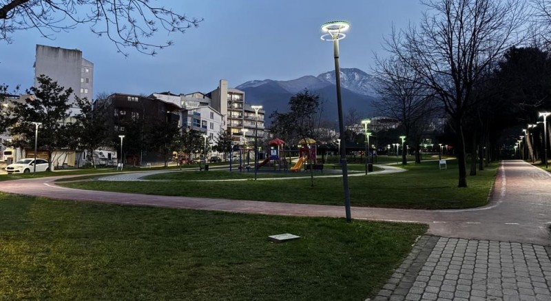 Parkta kanlı tartışma