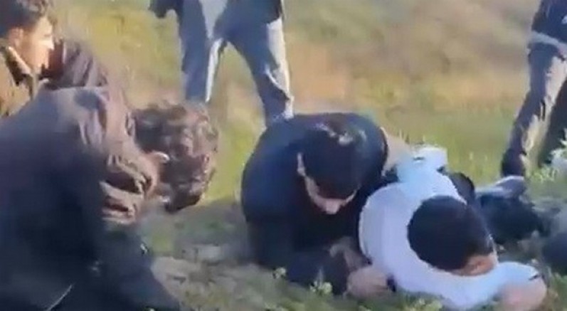 Polis, kaçak göçmenleri kovalamaca sonucu yakaladı