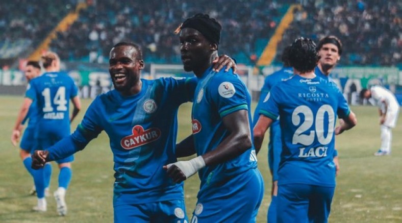 Rize'de 45 dakikada 2 gol