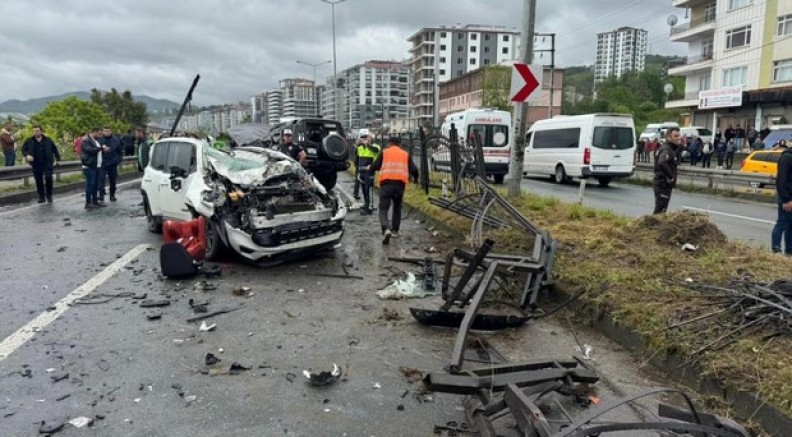 Rize’de kaza: 1 ölü, 7 yaralı