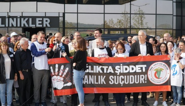 Sağlık çalışanları ‘YETER ARTIK’ dedi