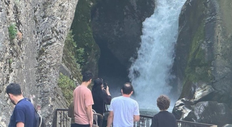 Saitabat Şelalesi eski ihtişamlı günlerine döndü
