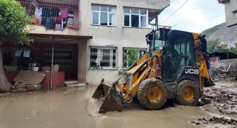 Samandağ’da iyileştirme çalışmaları sürüyor