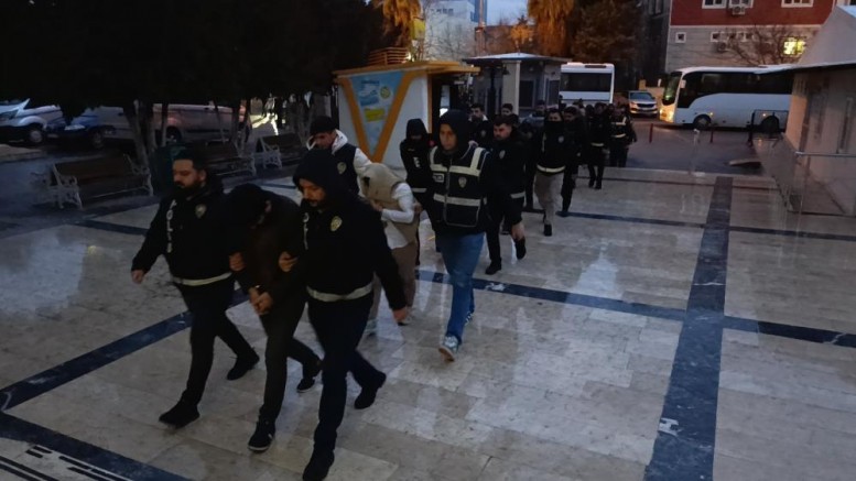 Şanlıurfa'da fuhuş operasyonu: 27 tutuklama