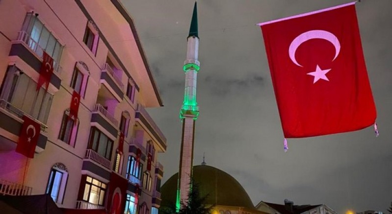 Şehit teknisyenlerinin şehadet haberleri ailelerine verildi