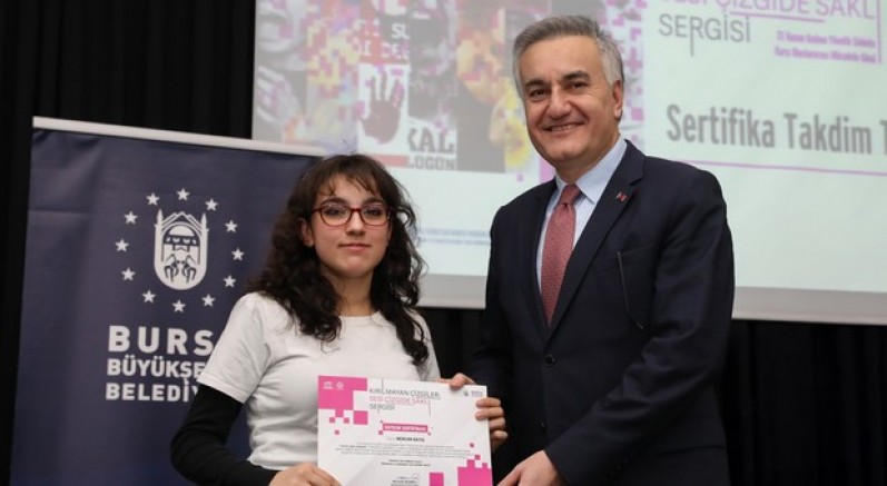 Şiddetsiz yaşama dijital sergiyle dikkat çektiler