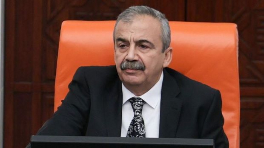 Sırrı Süreyya Önder vefat etti