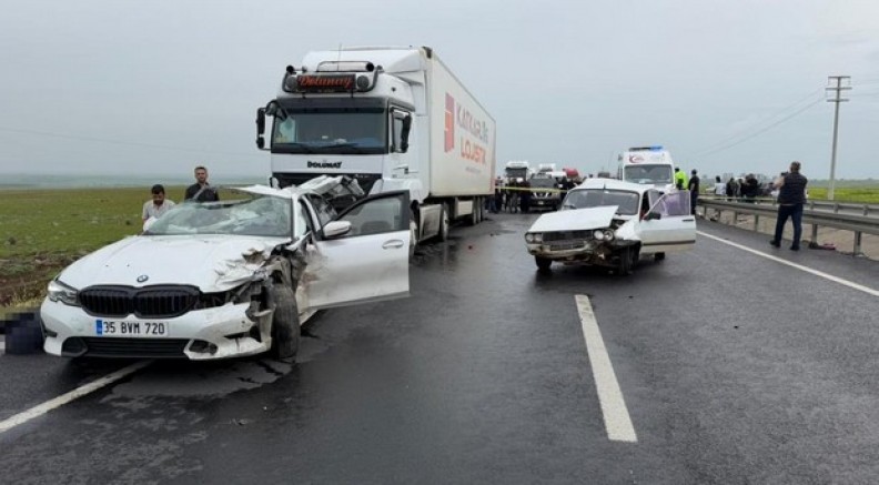 Siverek’te zincirleme trafik kazası: 2 ölü, 2 yaralı