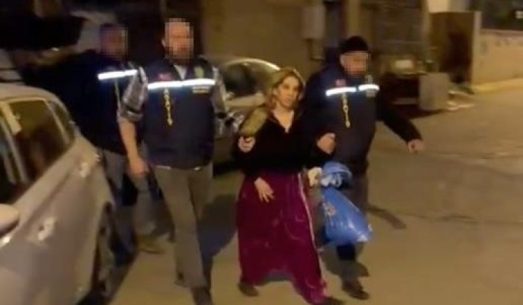 Suç makinesi kadın yakalandı