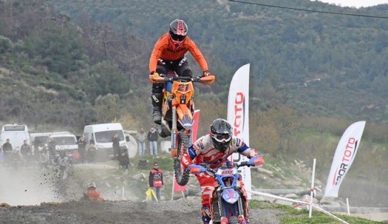 Süper Enduro Sezonu İznik'te Tamamlandı