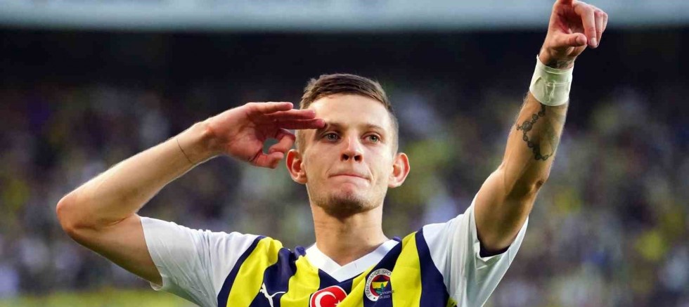 Szymanski, Fenerbahçe'ye veda etti