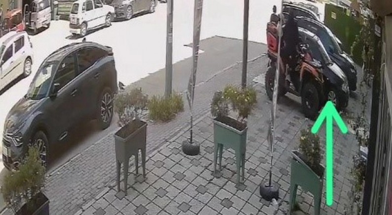 Takla atan ATV'deki 2 çocuk yaralandı