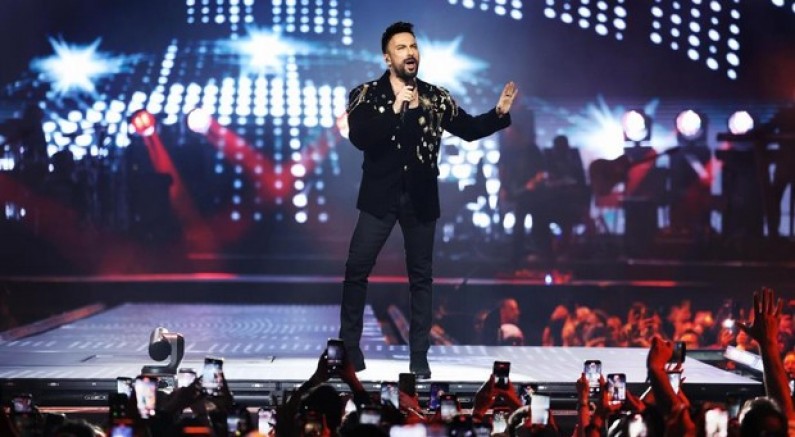 Tarkan'ı 9 günde yaklaşık 50 bin kişi dinledi