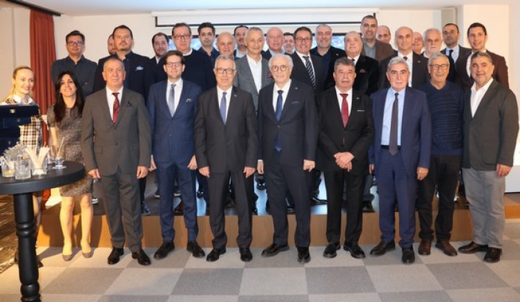 Tekstil ihracatçılarında vefa gecesi