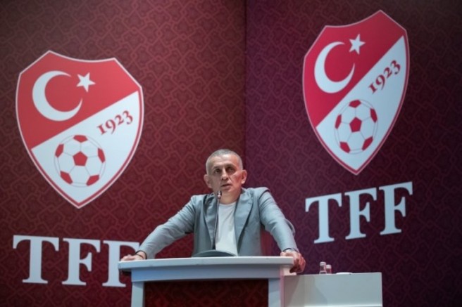 TFF'de neler oluyor? Başkan istifa mı etti?
