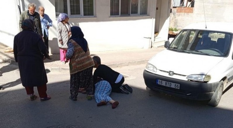 Ticari aracın çarptığı yaşlı kadın hayatını kaybetti