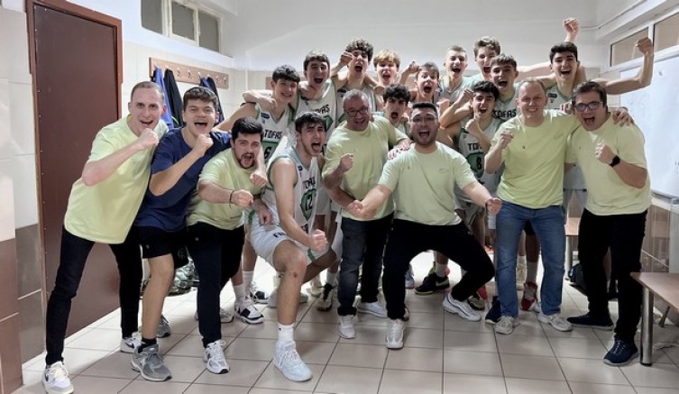 TOFAŞ'ın yıldızları yarı finalde