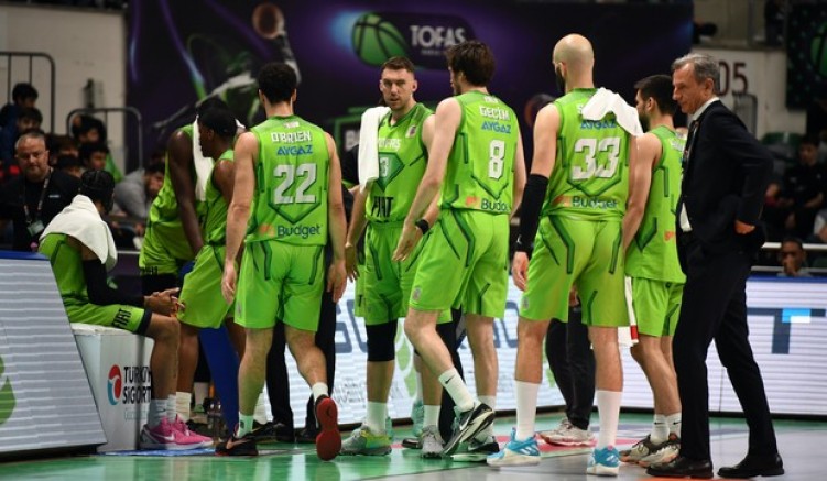 TOFAŞ uzatmada yıkıldı: 102-107