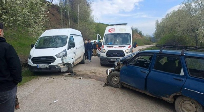 Tokat'ta trafik kazası: 4 yaralı