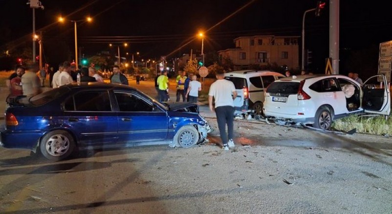 Tokat’ta zincirleme trafik kazası: 5 yaralı