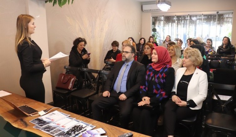 TOSYÖV Bursa'dan kadın gücüne saygı