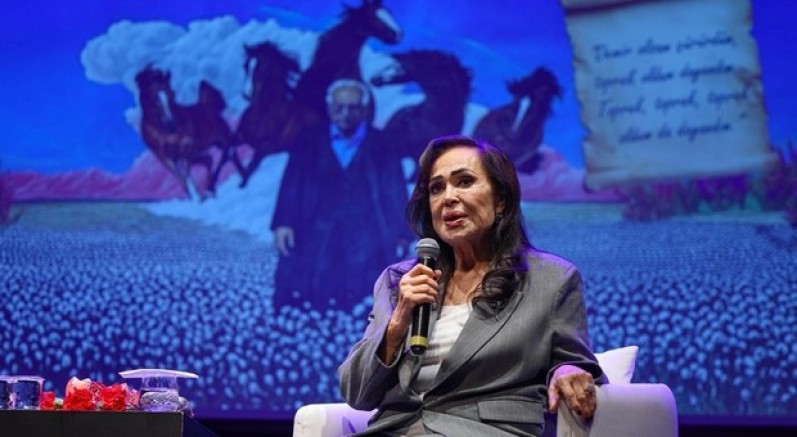 Türkan Şoray "set için köyü yaktık, davul zurnayla uğurladılar"
