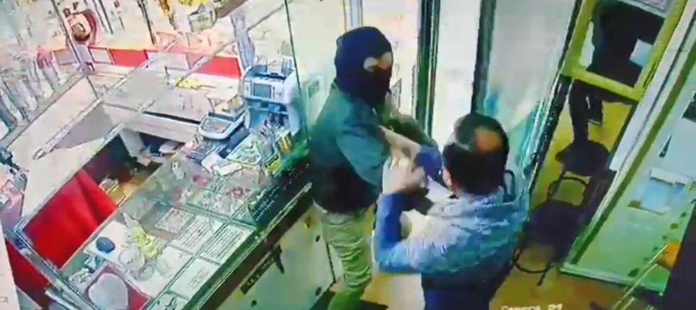 Türkiye Bursalı kuyumcuyu konuşuyor