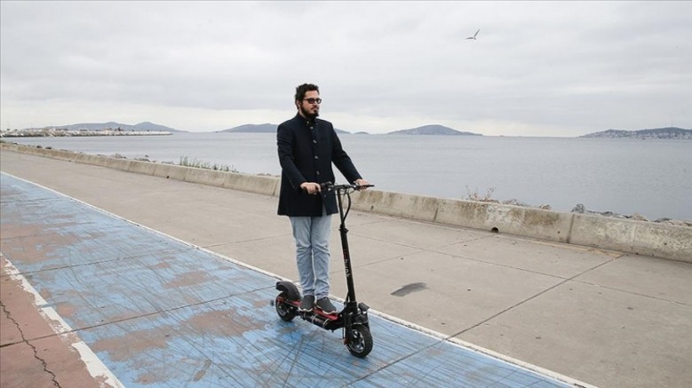 Uraloğlu açıkladı: Elektrikli skuterlere yerlilik şartı geliyor