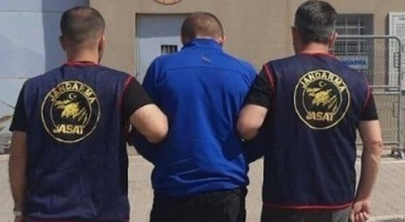 Uyuşturucu taciri suçüstü yakalandı