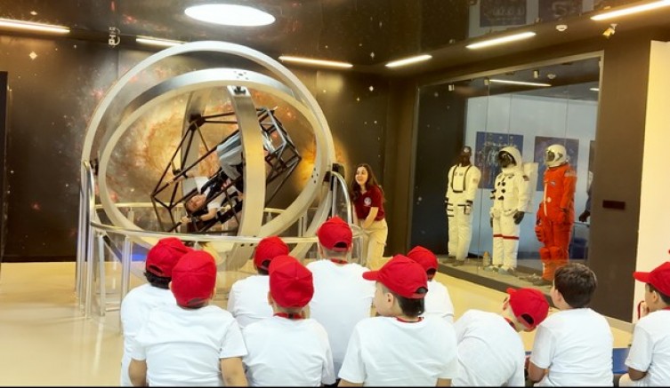 Uzayın sırlarını keşfedecekler