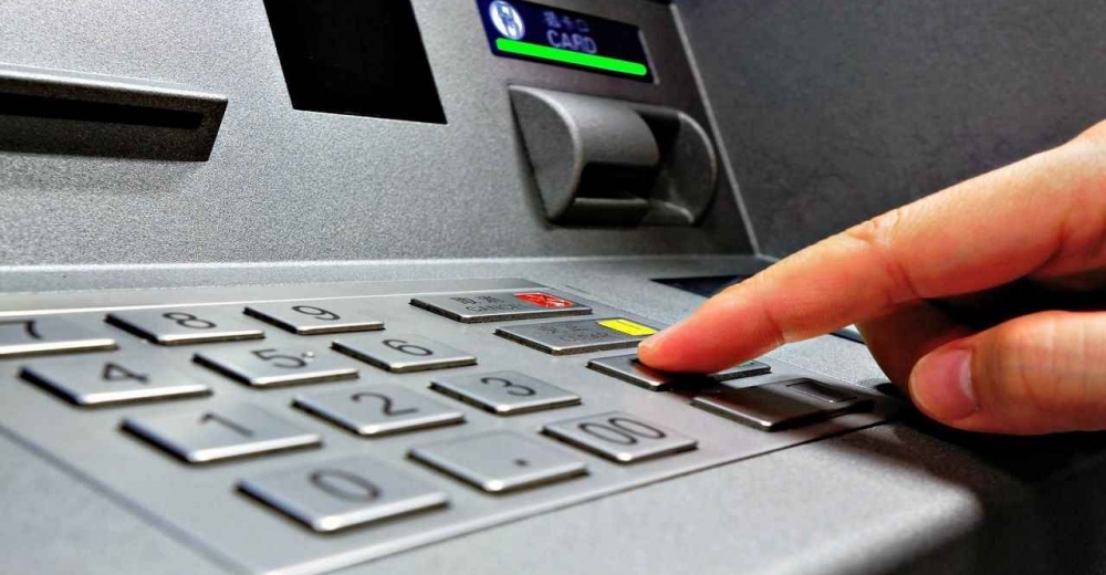 Vatandaş çileden çıktı, bankalar geri adım attı