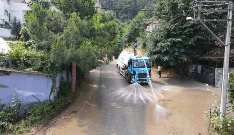Yağmur mesaisi