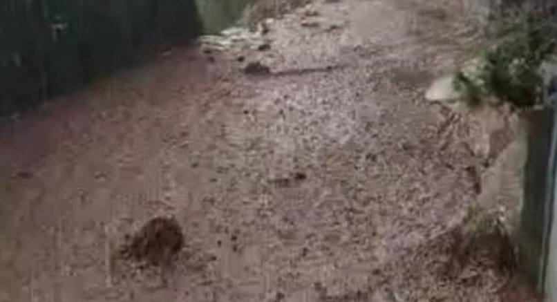 Yahyalı’da yağış sele neden oldu