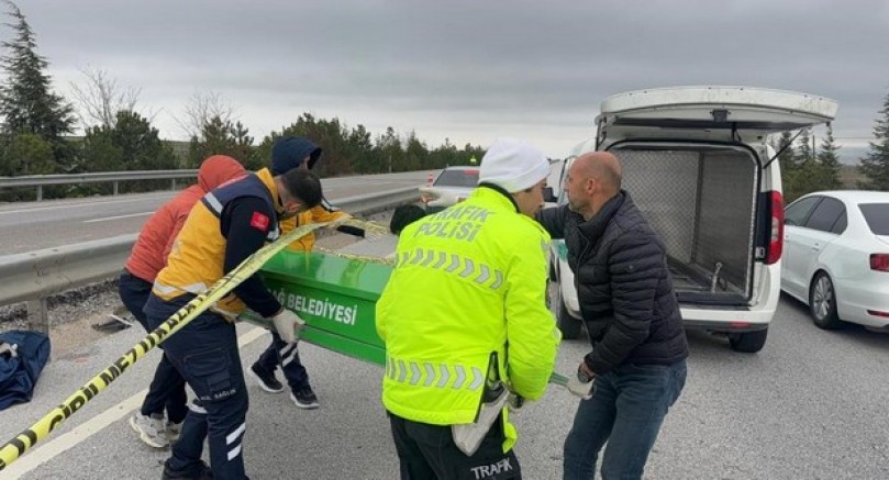 Yan yatan araçta 1kişi öldü, 2 kişi yaralandı