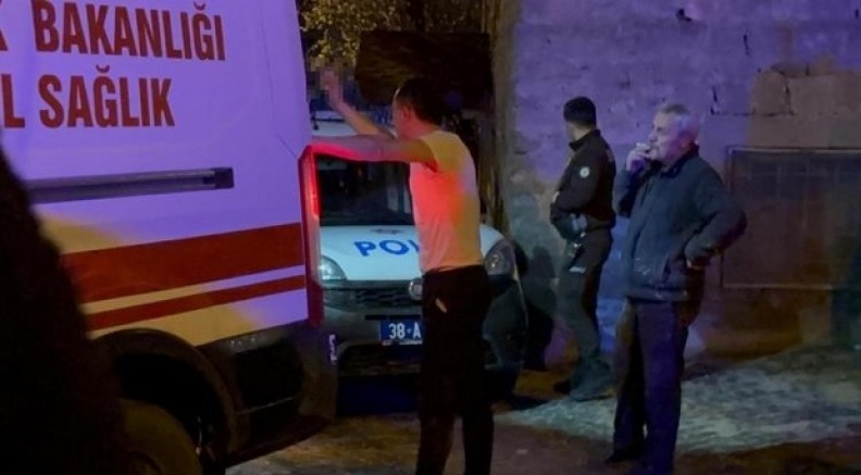 Yaralıyken bile keyif peşinde