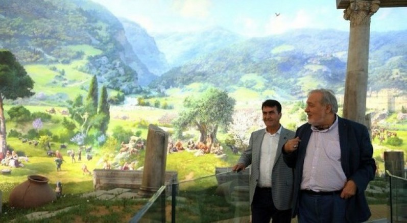 Yaşayan Tarih Göçtü