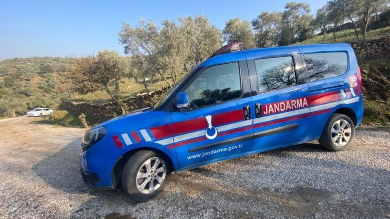 Yaşlı adam başından vurulmuş halde ölü bulundu