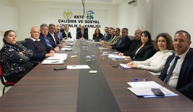 Yavru Vatan'da asgari ücret net 52 bin 738 TL