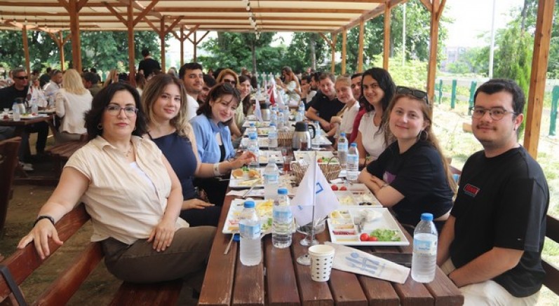 ‘Yaza Merhaba Kahvaltısı’nda buluştular
